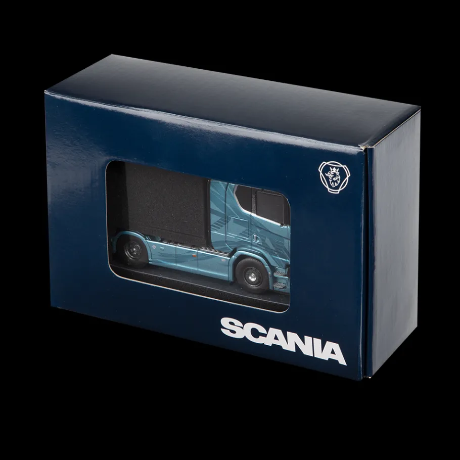 scania__s_v_frostutgva_i_skala_3.webp Scania Lastbilar | 770 S V8 Frost-utgåva i 1:50-skala